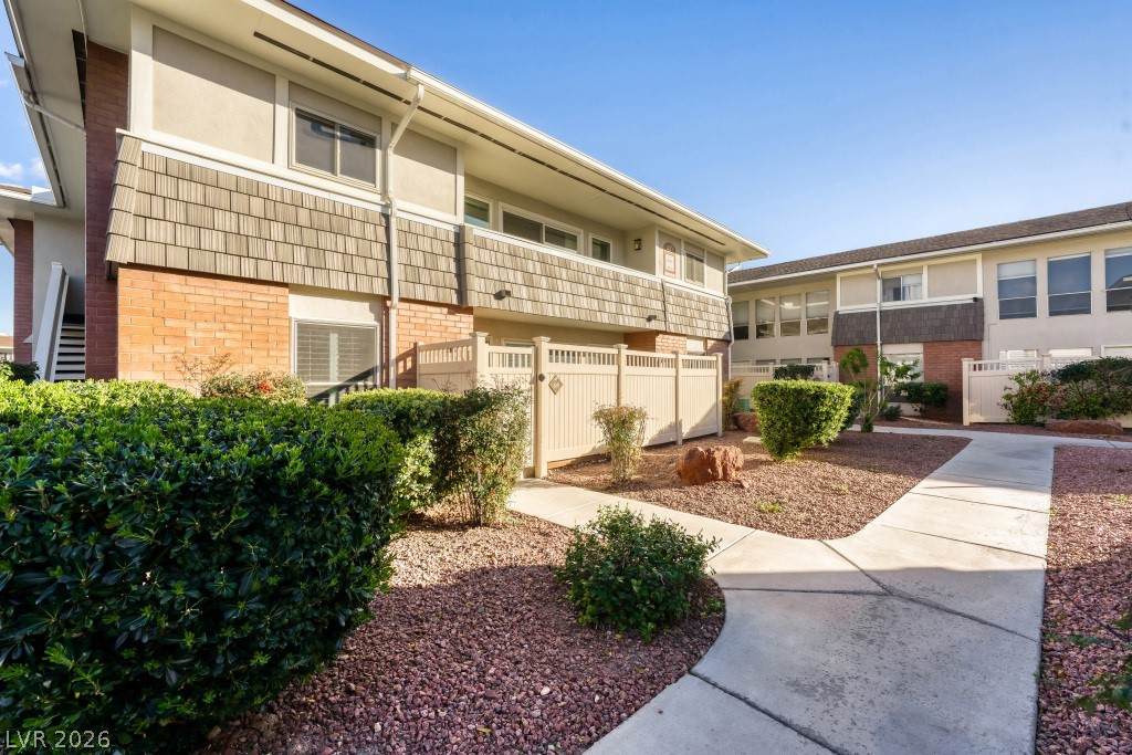 2838 Geary Place - Photo 1