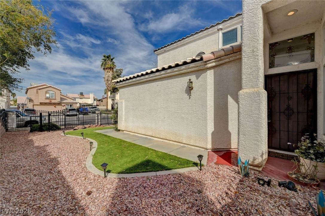 https://bt-photos.global.ssl.fastly.net/vegas/orig_boomver_1_2761492-2.jpg