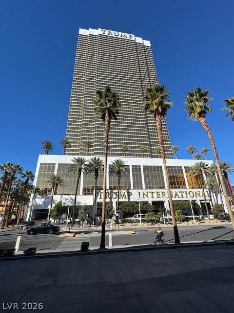https://bt-photos.global.ssl.fastly.net/vegas/orig_boomver_1_2762040-2.jpg