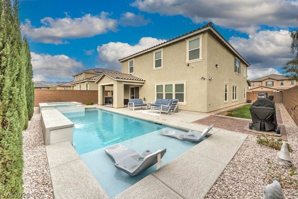 https://bt-photos.global.ssl.fastly.net/vegas/orig_boomver_1_2762051-2.jpg