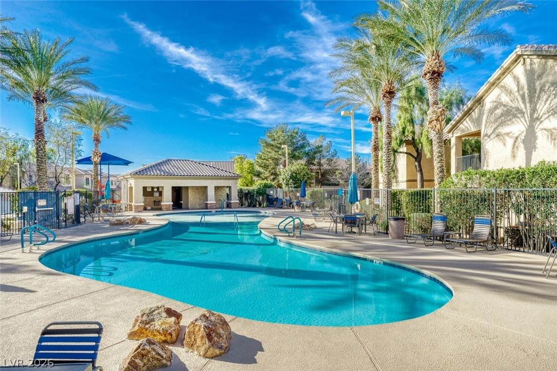https://bt-photos.global.ssl.fastly.net/vegas/orig_boomver_1_2762338-2.jpg