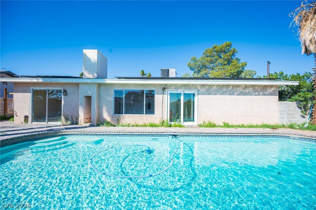 333 Huntly Road - Photo 1