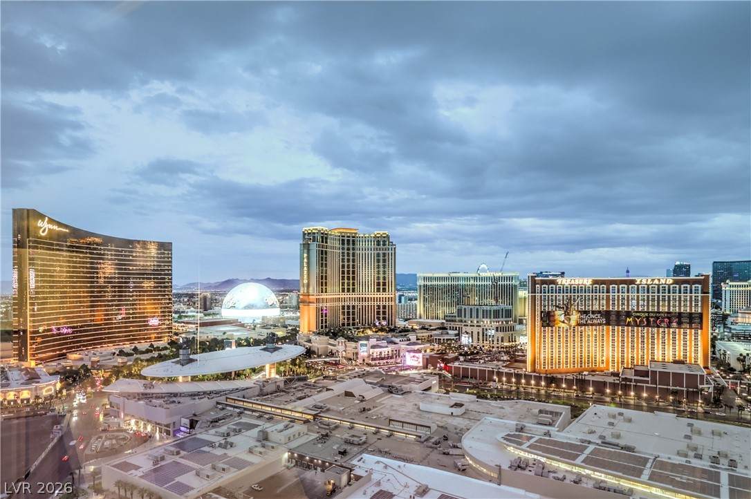https://bt-photos.global.ssl.fastly.net/vegas/orig_boomver_2_2762437-2.jpg