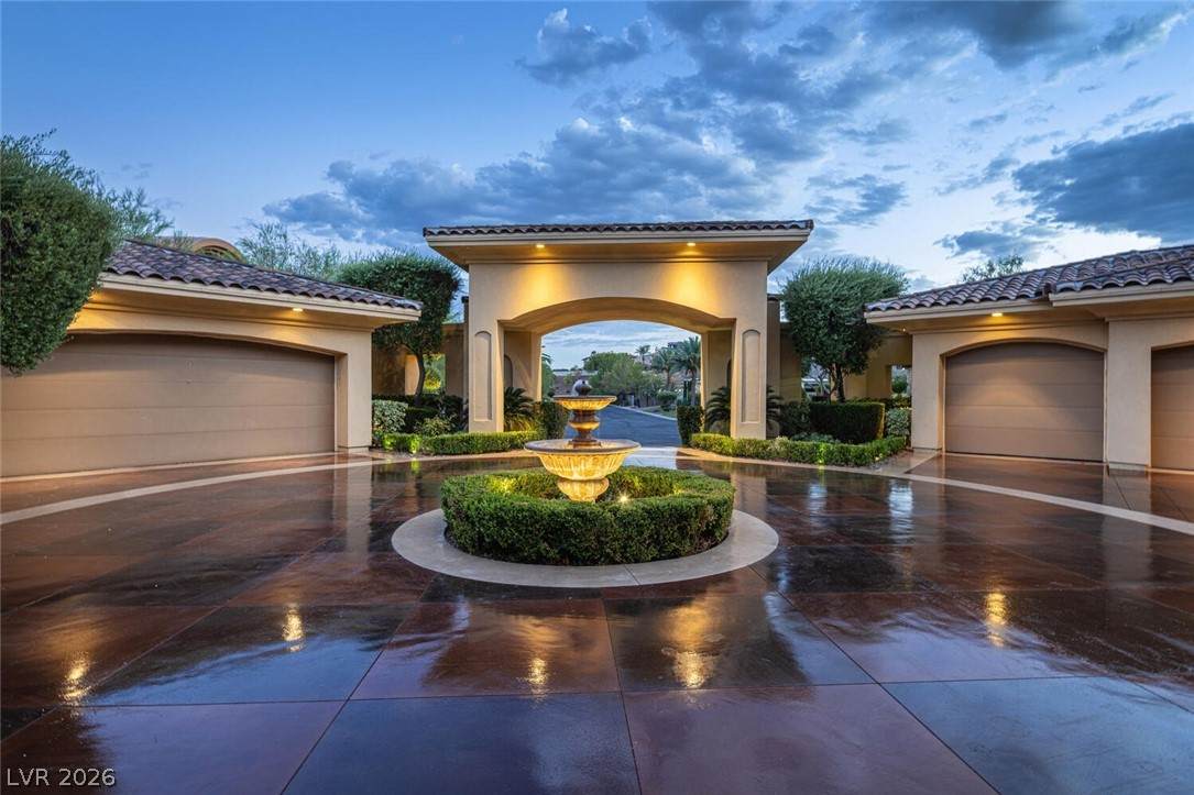https://bt-photos.global.ssl.fastly.net/vegas/orig_boomver_1_2762484-2.jpg