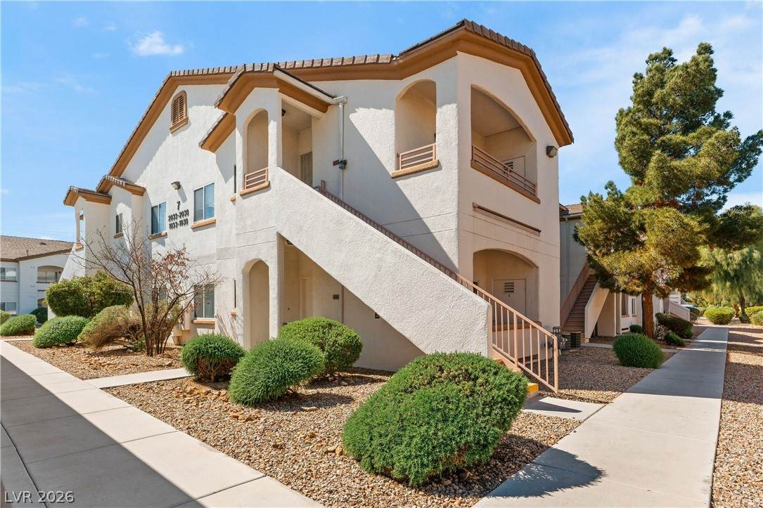 5650 Sahara Avenue - Photo 1