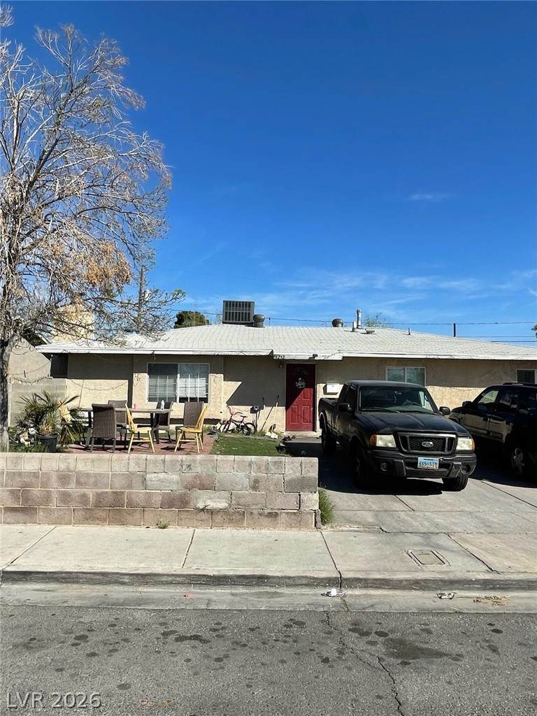 1212 Webb Avenue - Photo 1