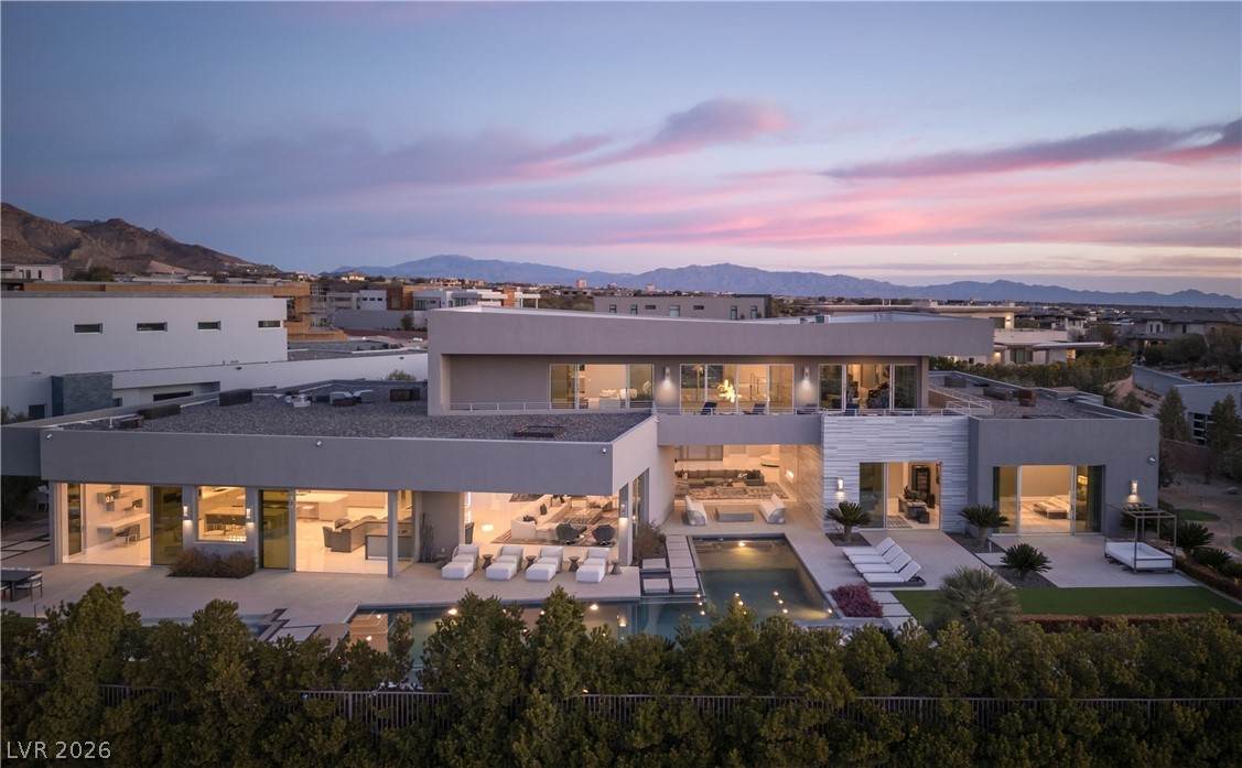 19 Flying Cloud Lane - Photo 1