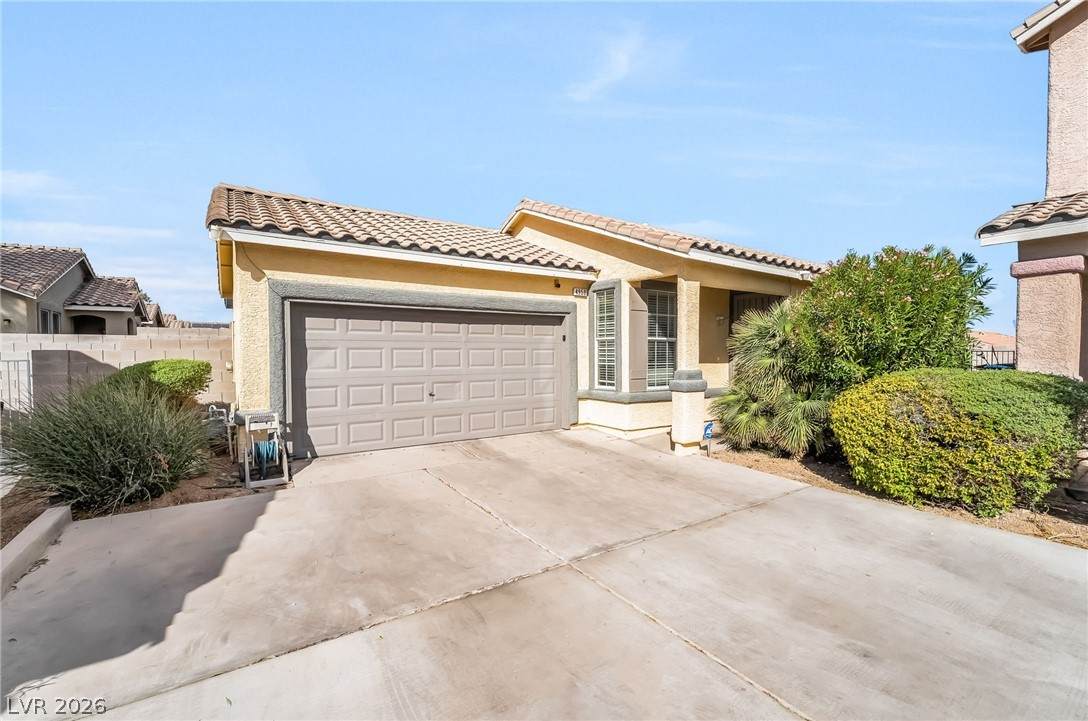 4950 Droubay Drive - Photo 1