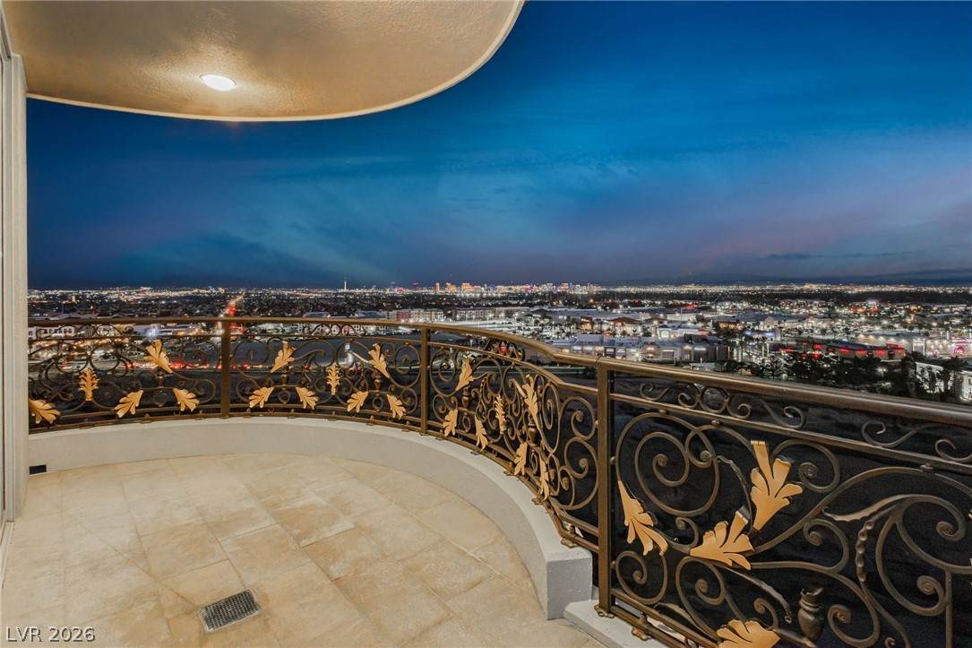 9103 Alta Drive - Photo 1