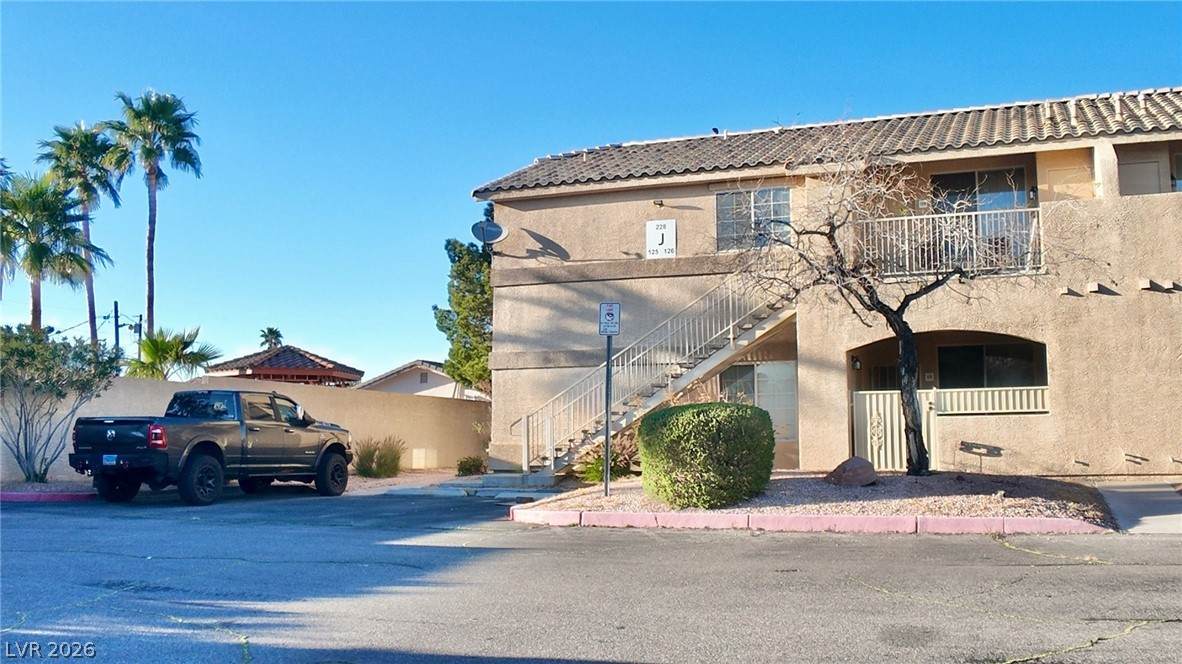 https://bt-photos.global.ssl.fastly.net/vegas/orig_boomver_1_2763355-2.jpg