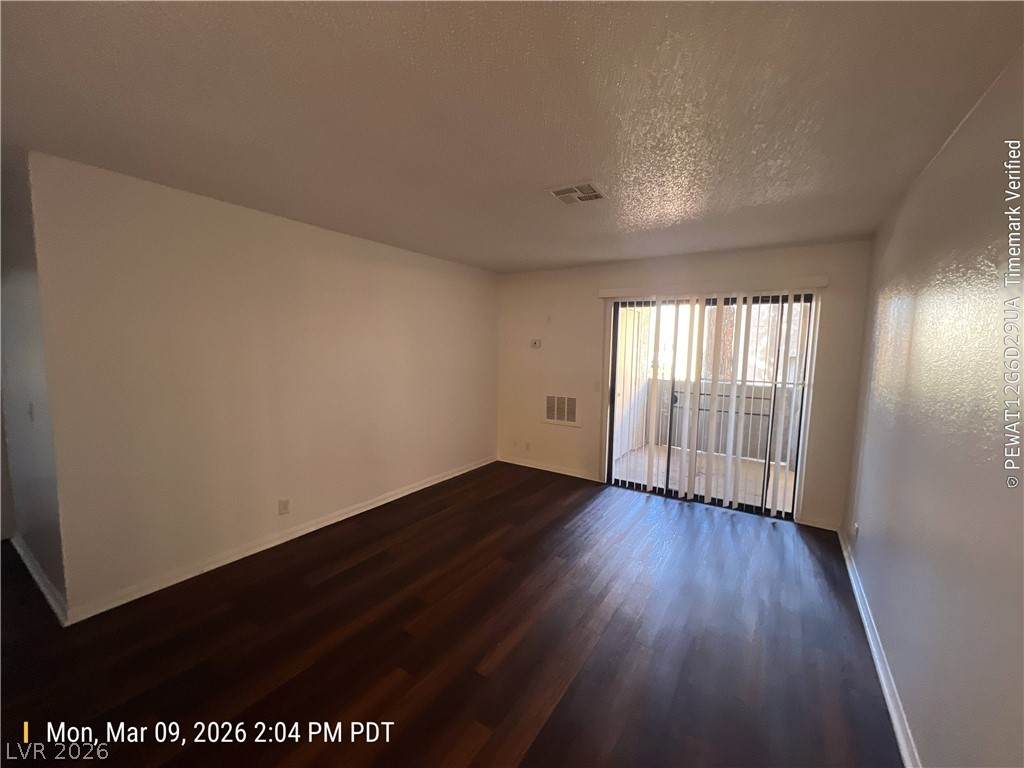 https://bt-photos.global.ssl.fastly.net/vegas/orig_boomver_1_2763779-2.jpg