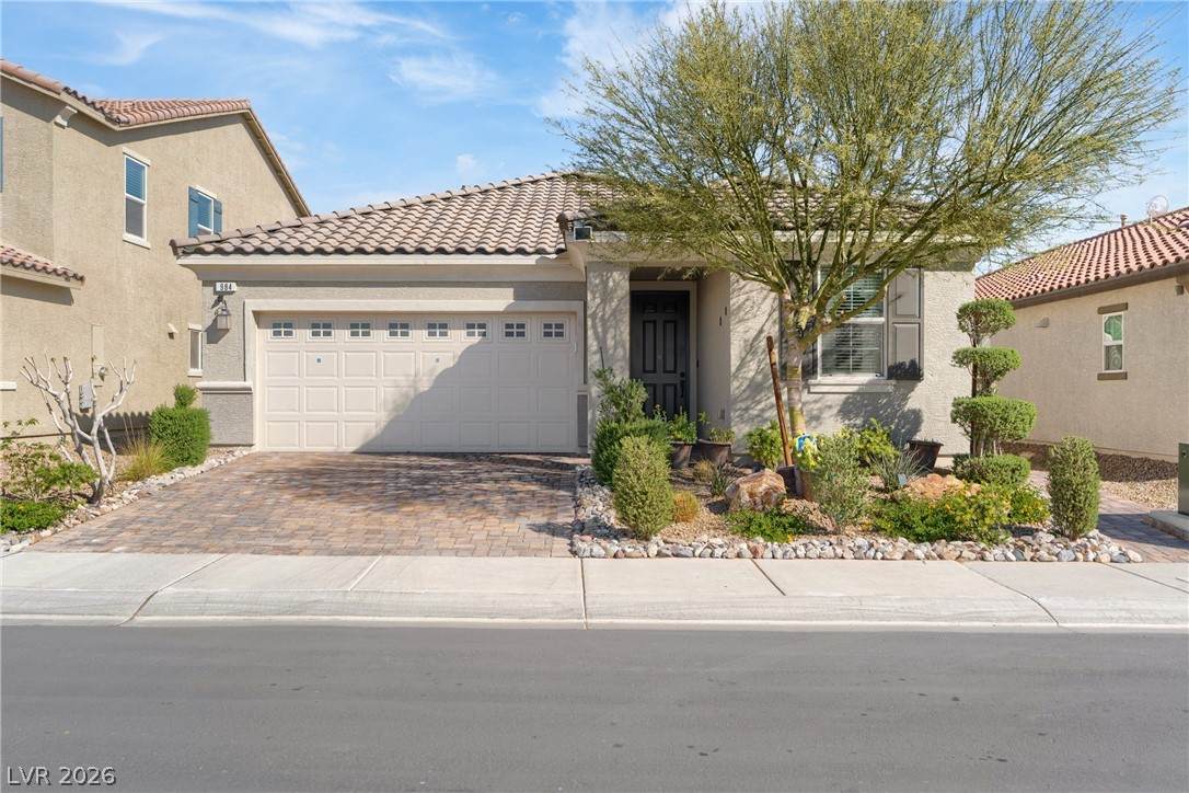 984 Brilliant Meadow Avenue - Photo 1