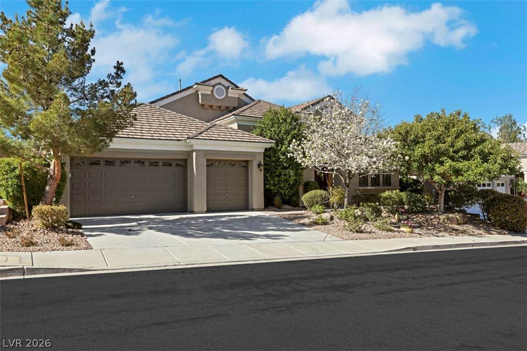 2029 Poetry Avenue - Photo 1