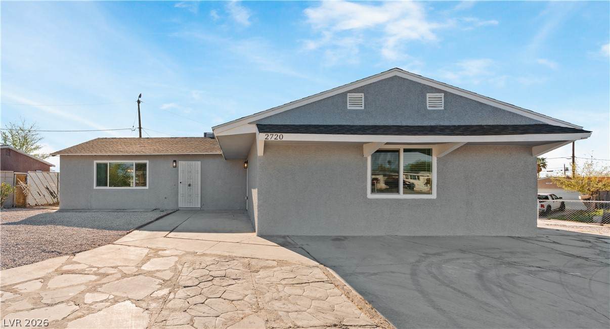 2720 Bruce Street - Photo 1