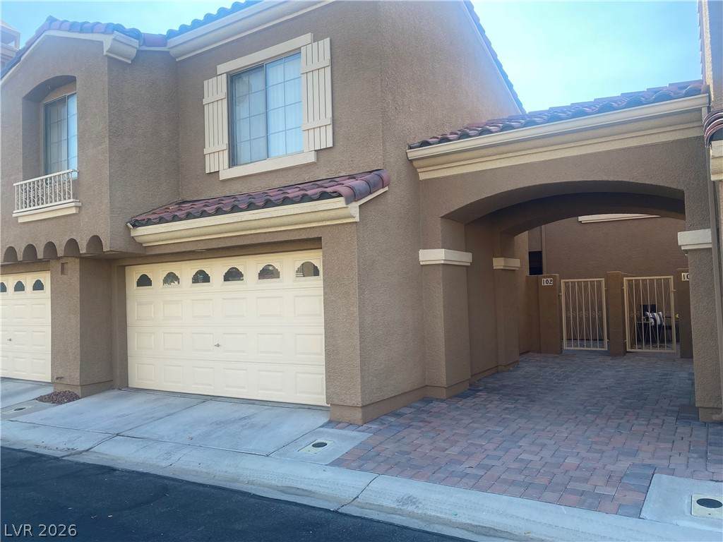 7255 Diamond Canyon Lane - Photo 1