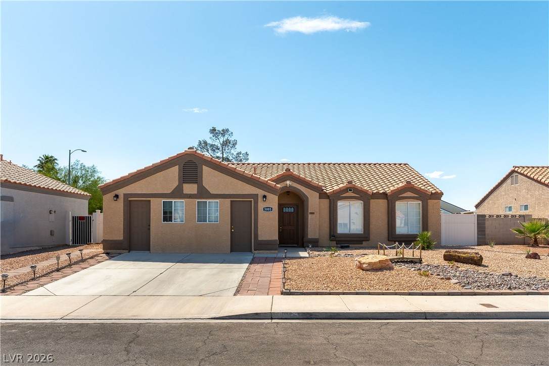 5005 Chambliss Drive - Photo 1