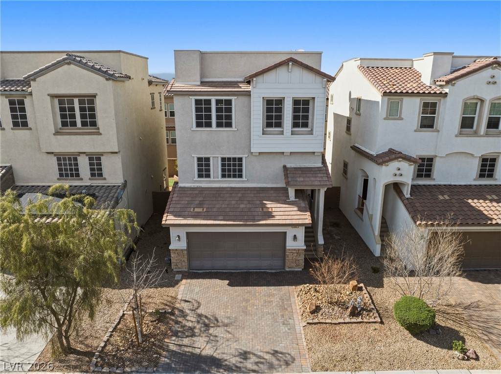 363 Gracious Way - Photo 1