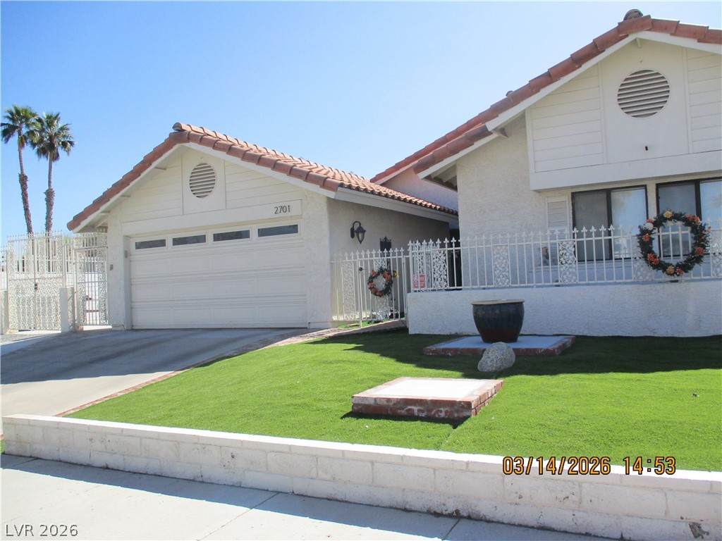 2701 Sidonia Avenue - Photo 1