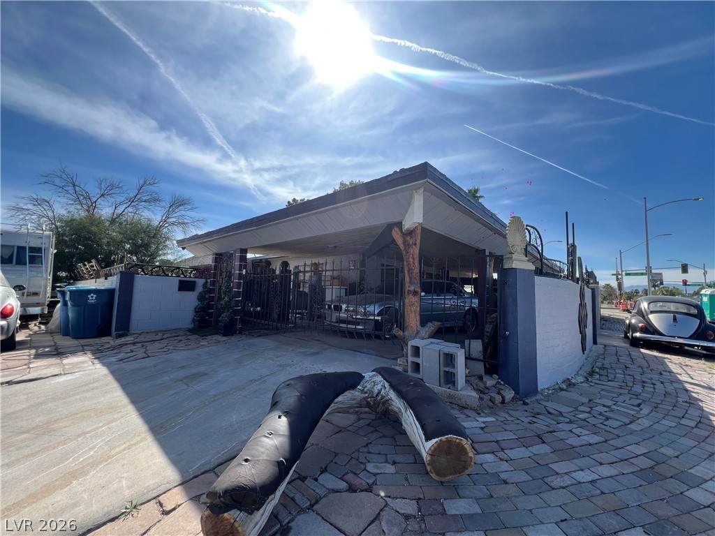 1200 Franklin Avenue - Photo 1