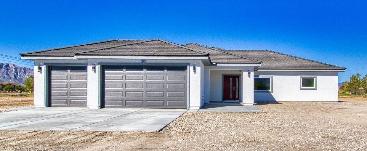 2880 Red Rock - Photo 1