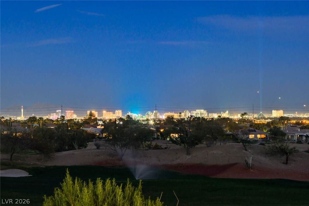 https://bt-photos.global.ssl.fastly.net/vegas/orig_boomver_1_2765610-2.jpg
