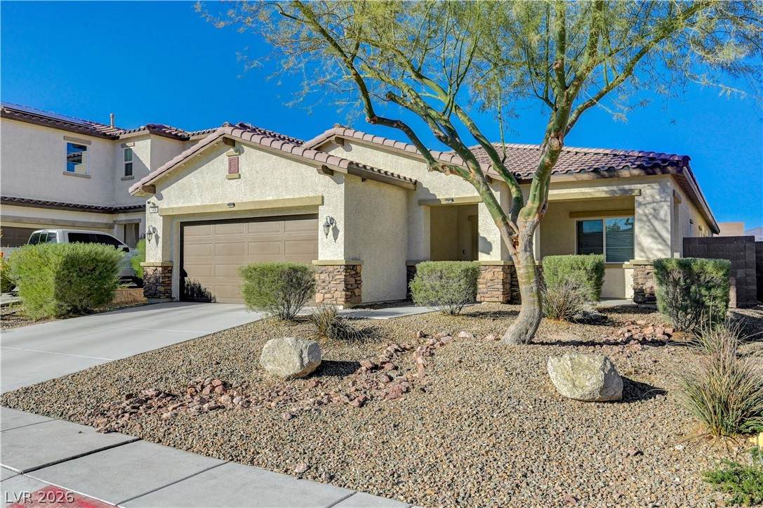 1408 Fantastic Court - Photo 1