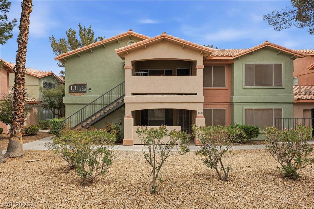 350 Durango Drive - Photo 1