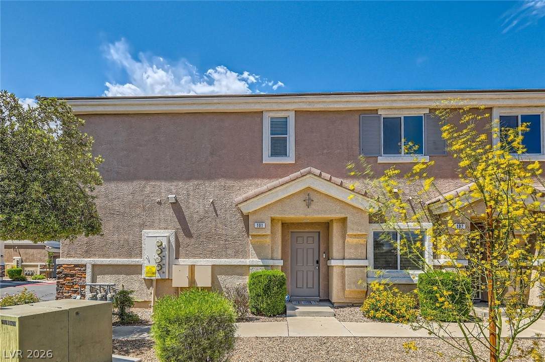 5536 Baccarat Avenue - Photo 1