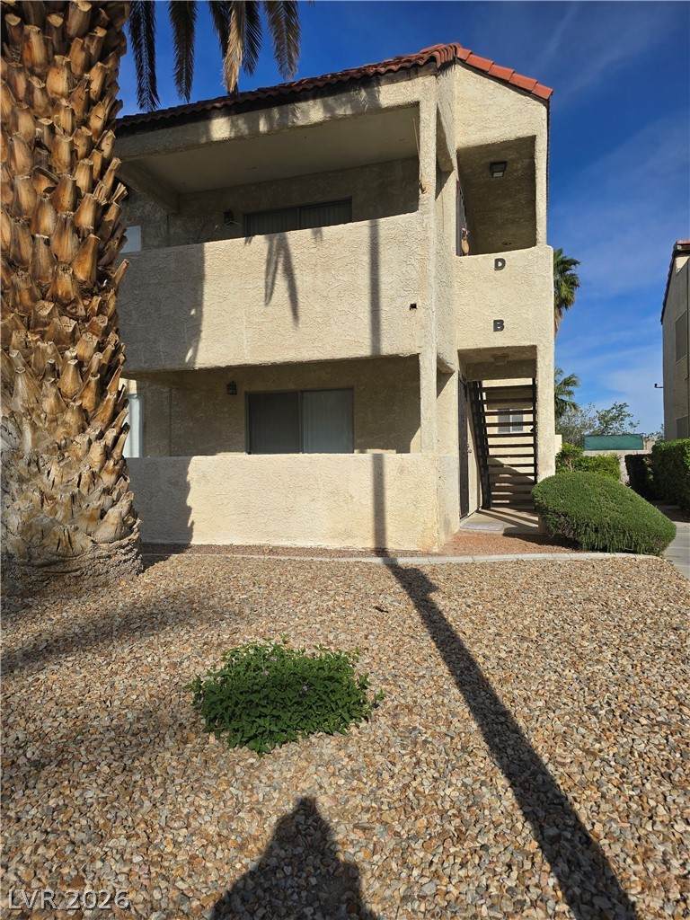 5060 Newport Cove Drive - Photo 1
