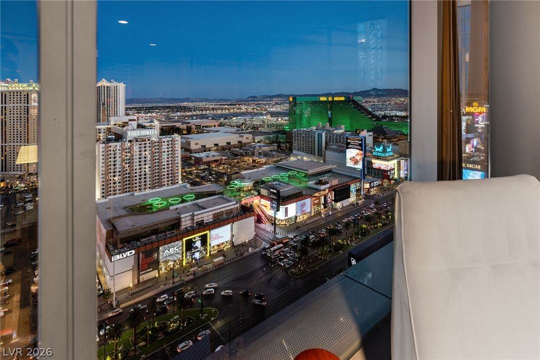 https://bt-photos.global.ssl.fastly.net/vegas/orig_boomver_1_2768138-2.jpg