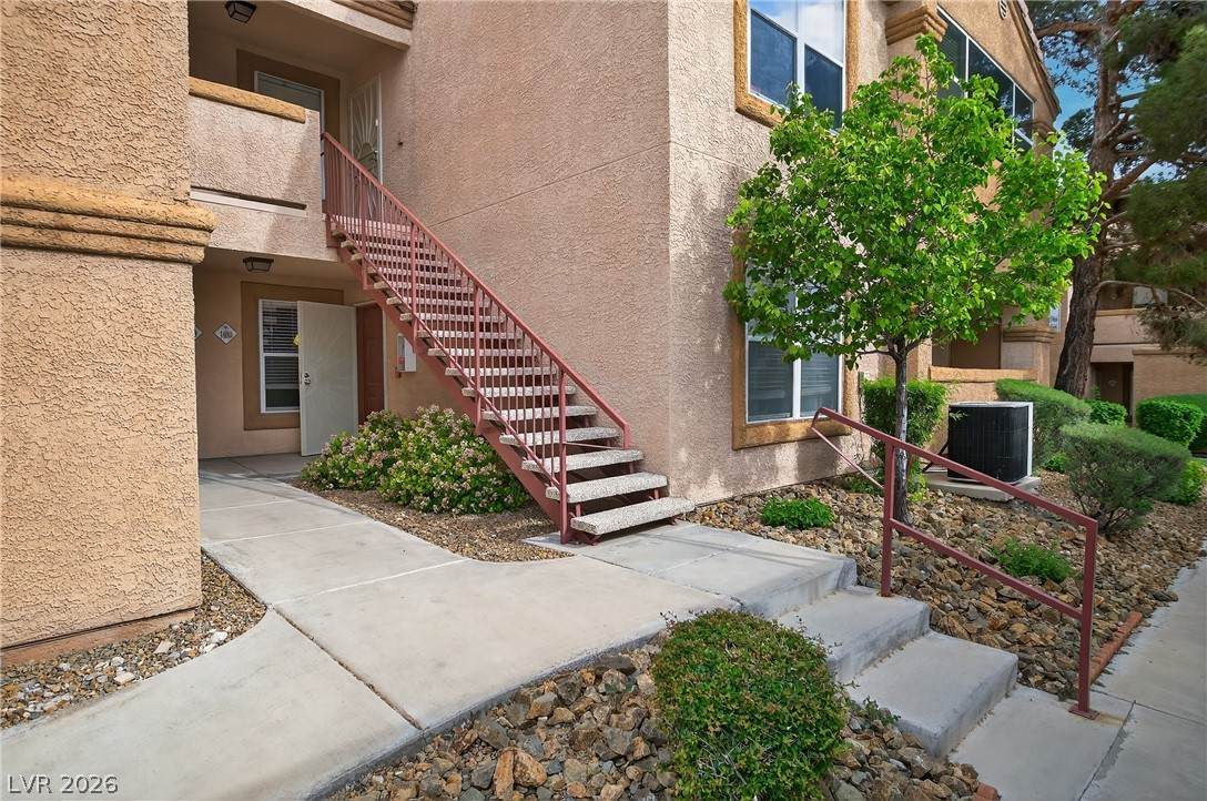 1150 Buffalo Drive - Photo 1