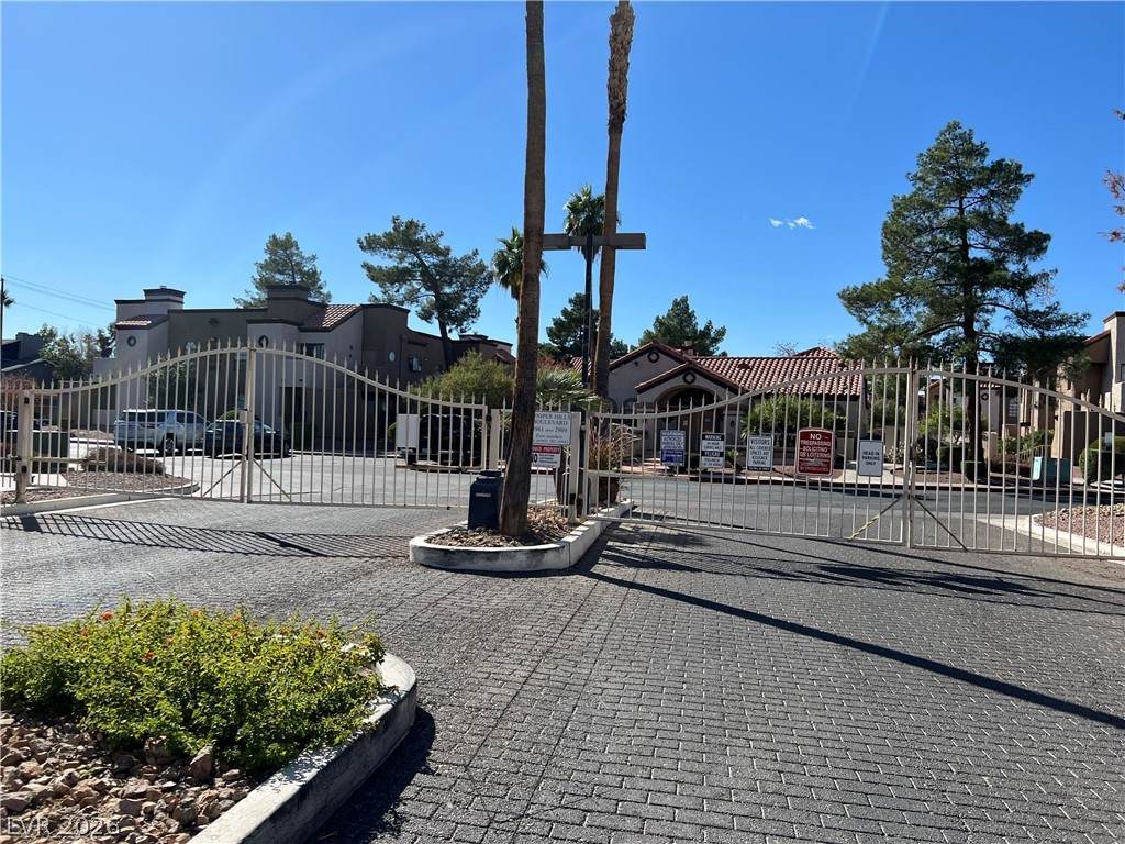 https://bt-photos.global.ssl.fastly.net/vegas/orig_boomver_1_2771361-2.jpg