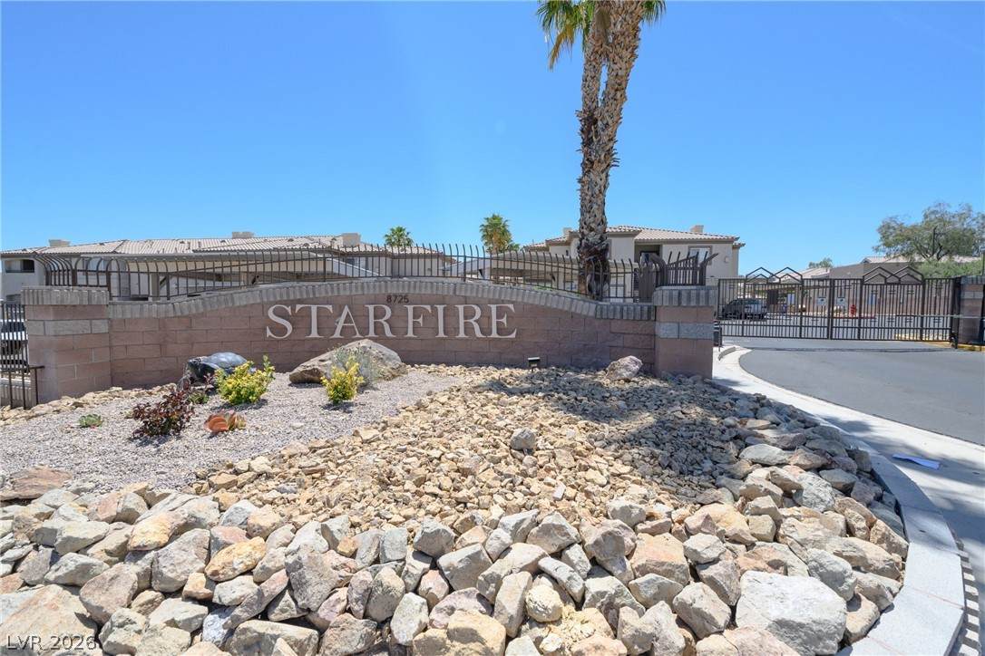 8725 Flamingo Road - Photo 1
