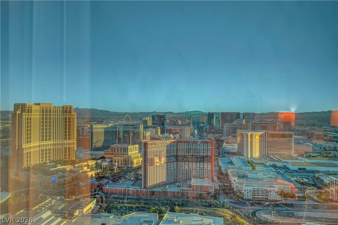 https://bt-photos.global.ssl.fastly.net/vegas/orig_boomver_1_2773615-2.jpg