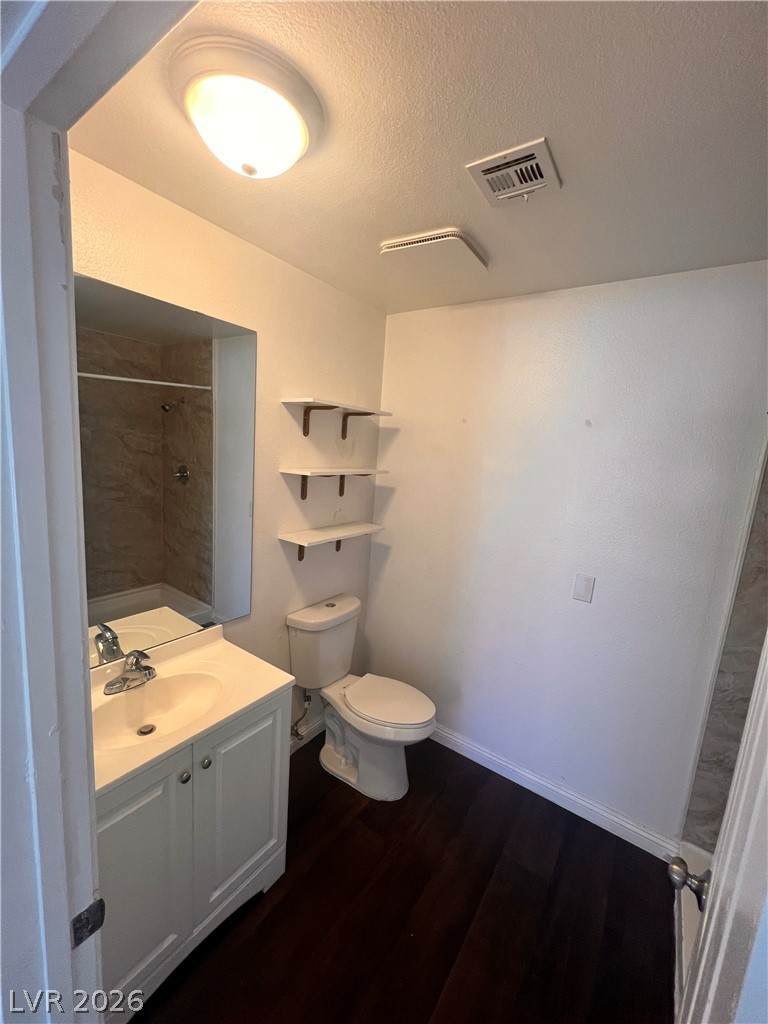 https://bt-photos.global.ssl.fastly.net/vegas/orig_boomver_1_2773631-2.jpg