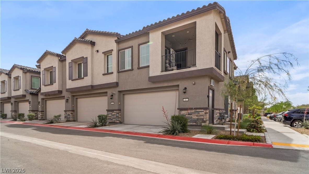 7232 Decatur Boulevard - Photo 1