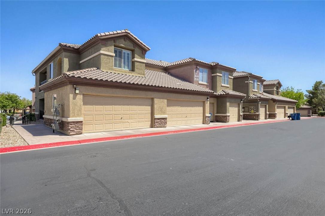 6868 Sky Pointe Drive - Photo 1