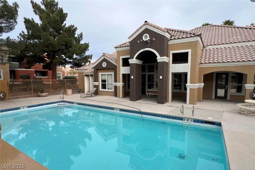 https://bt-photos.global.ssl.fastly.net/vegas/orig_boomver_1_2774605-2.jpg