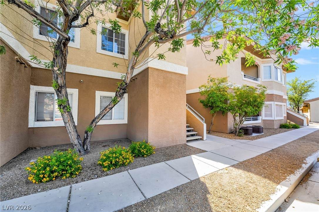 833 Aspen Peak Loop - Photo 1