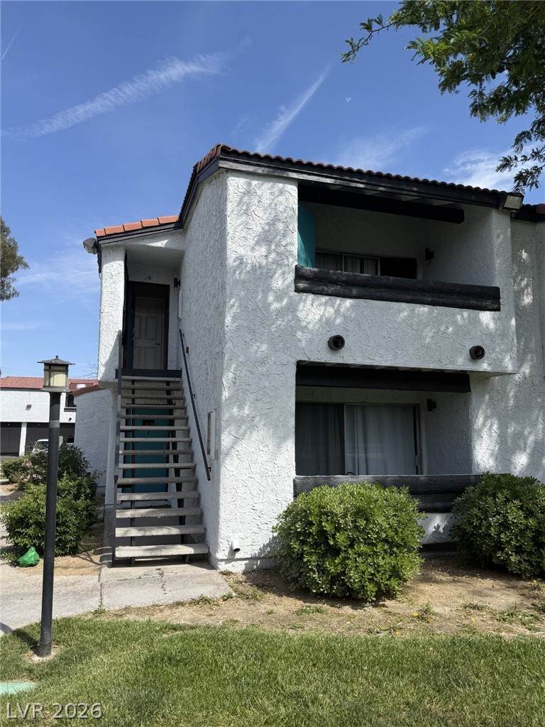 1455 Katie Avenue - Photo 1