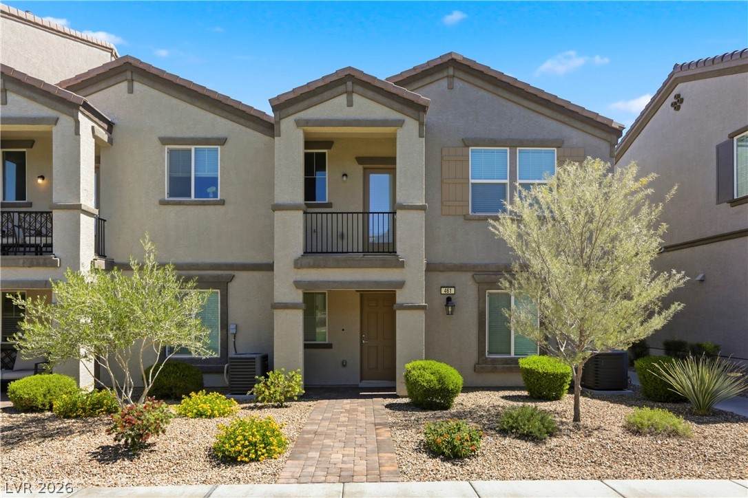 461 Ylang Place - Photo 1