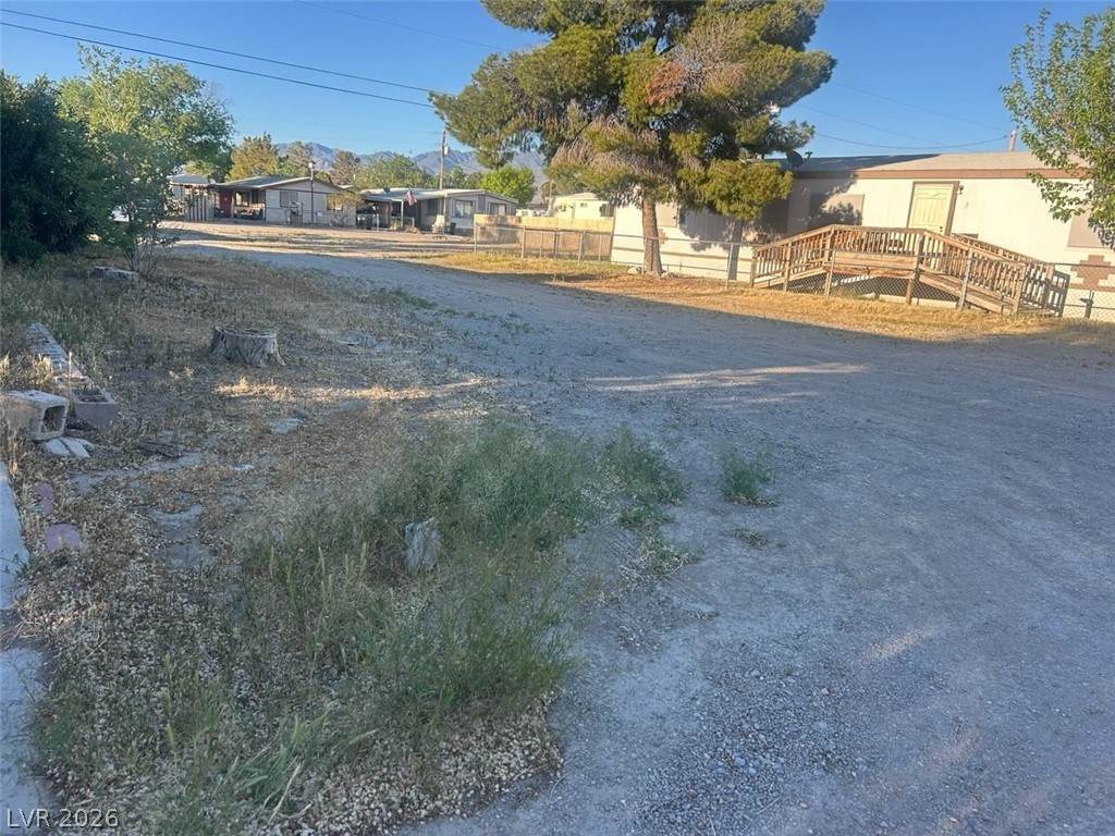 250 Ferndell Street - Photo 1