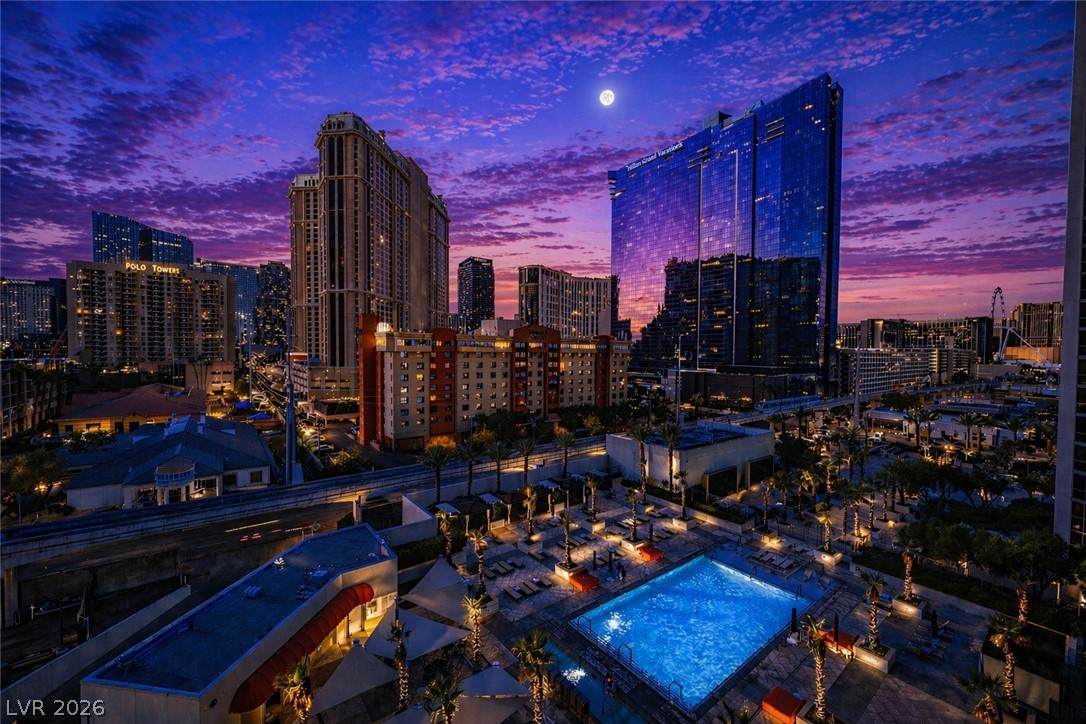 https://bt-photos.global.ssl.fastly.net/vegas/orig_boomver_1_2775980-2.jpg