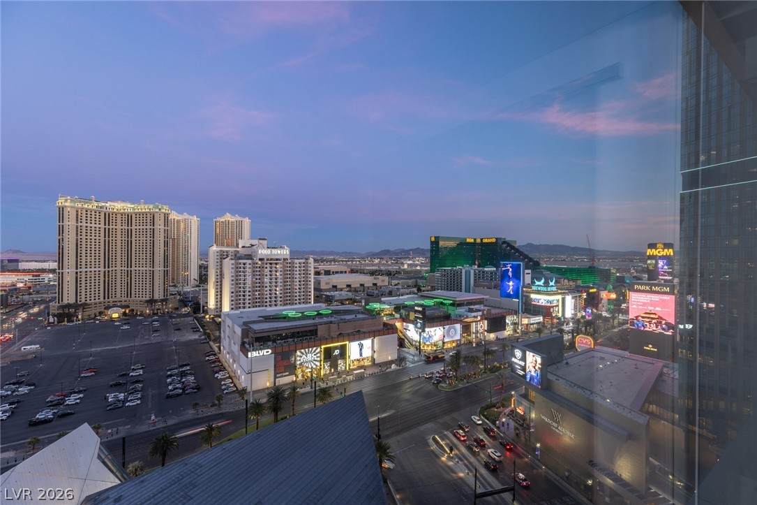https://bt-photos.global.ssl.fastly.net/vegas/orig_boomver_1_2776215-2.jpg