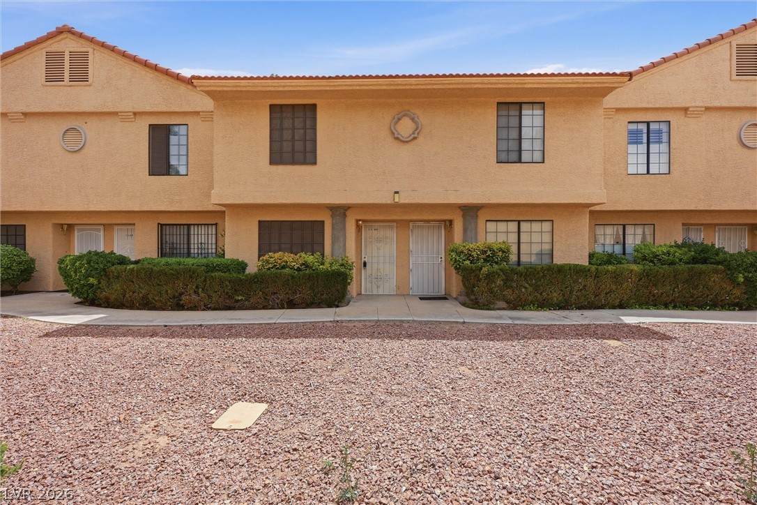 2851 Valley View Boulevard - Photo 1