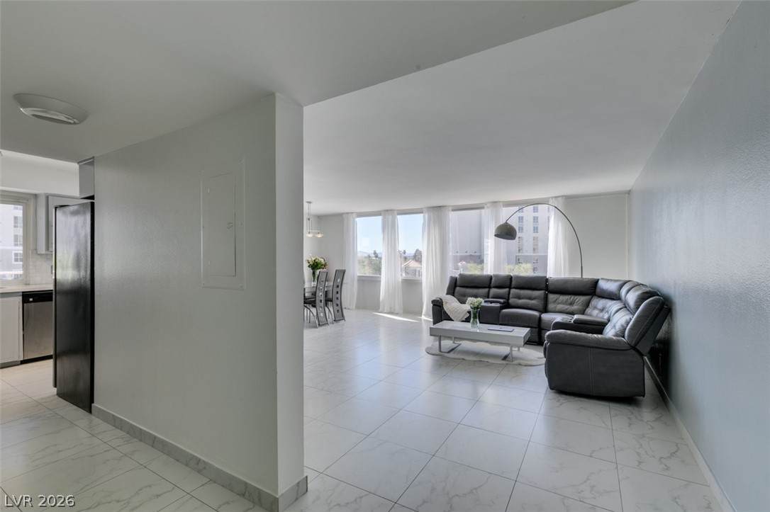 205 Harmon Avenue - Photo 1