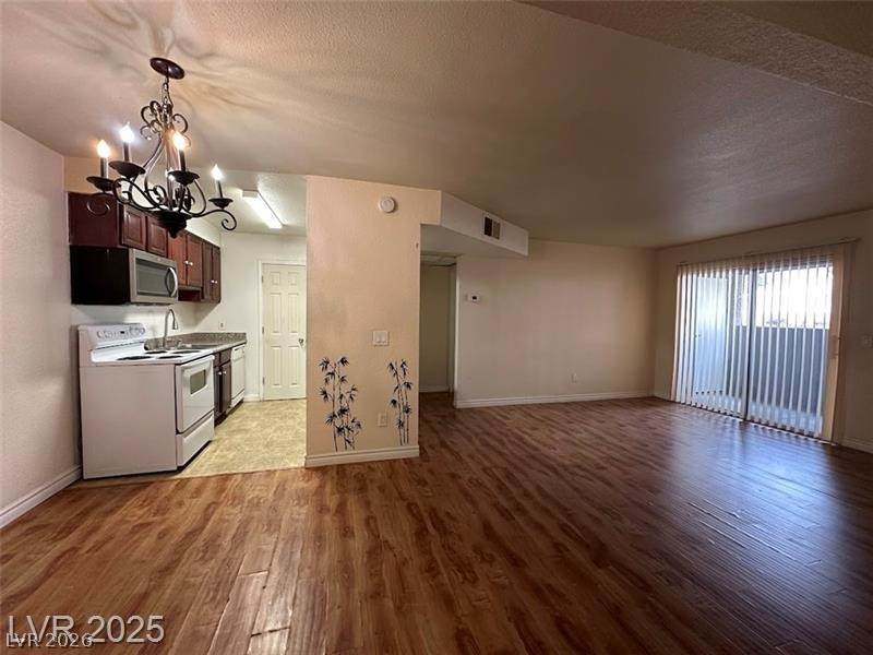 https://bt-photos.global.ssl.fastly.net/vegas/orig_boomver_1_2778347-2.jpg
