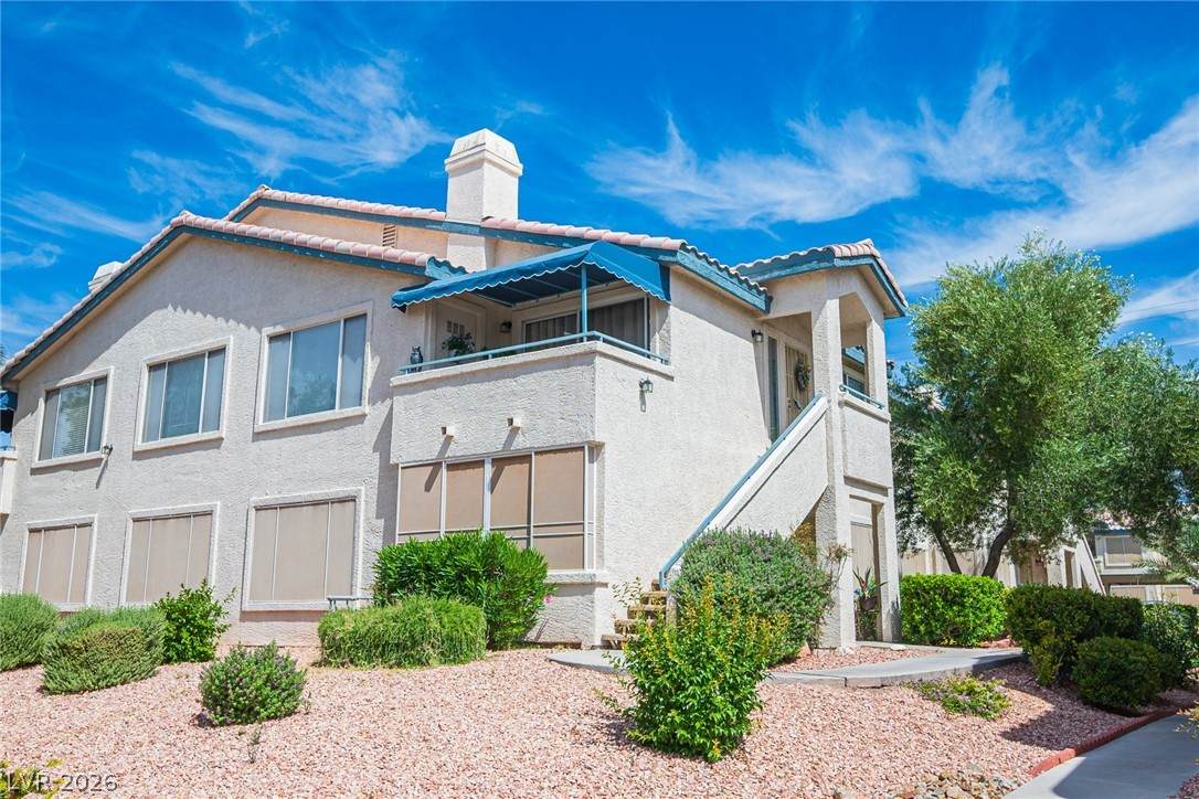 3425 Russell Road - Photo 1