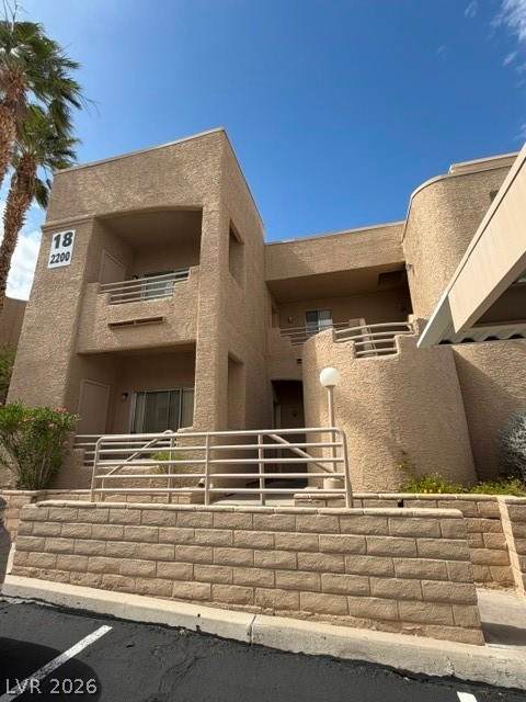 2200 Highpointe Drive - Photo 1