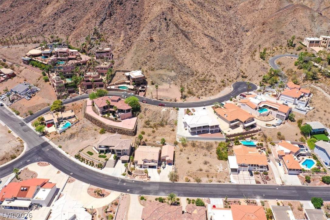 https://bt-photos.global.ssl.fastly.net/vegas/orig_boomver_1_2779596-2.jpg